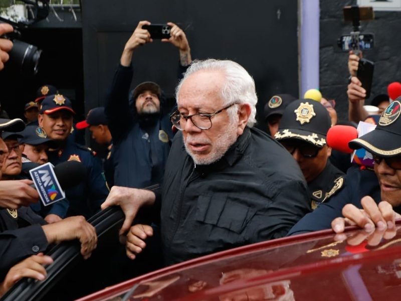 Luis de Llano se deslinda de la serie de Timbiriche en ViX previa a su estreno