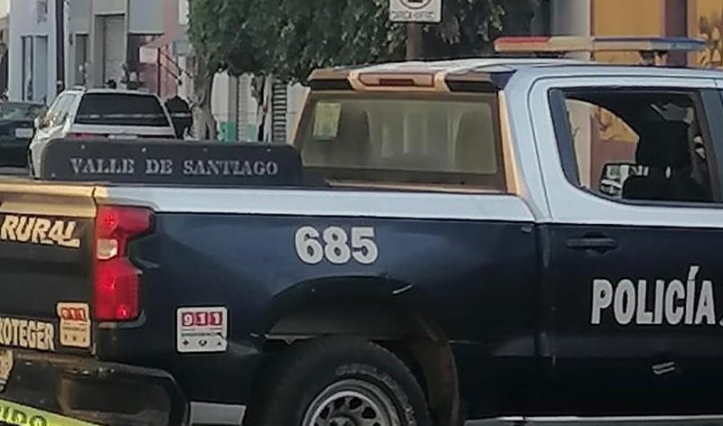 Confirma Fiscalía que restos en bolsas en la carretera Valle de Santiago-Yuriria son de dos hombres