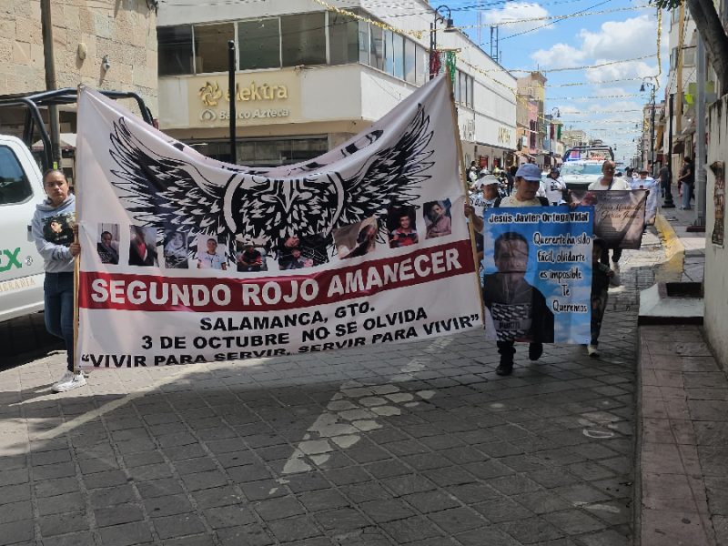 Exigen justicia a dos años de la masacre en anexo de Salamanca; piden frenar el estigma