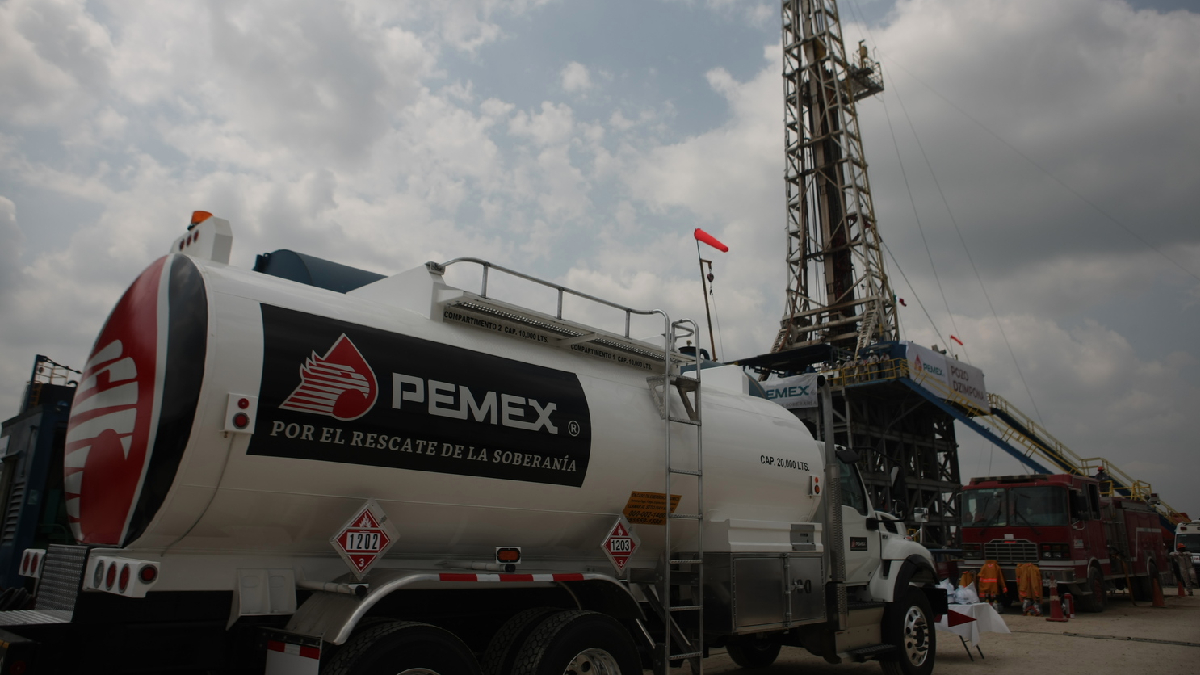 Pemex trabajadores Salamanca Cenagas ductos