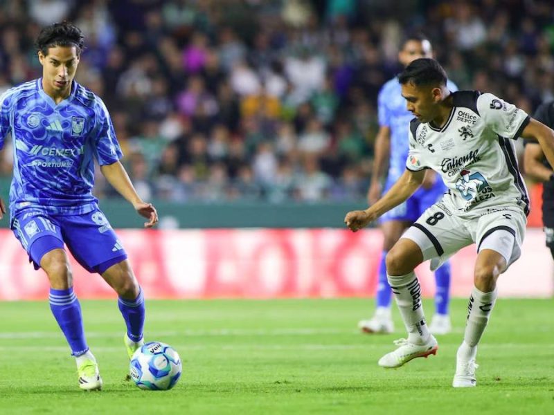 Tigres vs León: La Fiera se juega más que tres puntos en su visita al Volcán